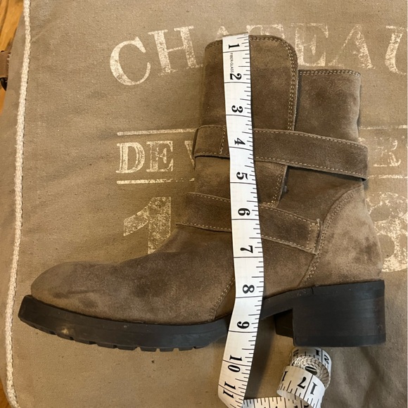 KURT GEIGER Brown Suede Buckle Ankle Boot Sheepskin Lined Low Heel Size 38/7-7.5 - Picture 14 of 15